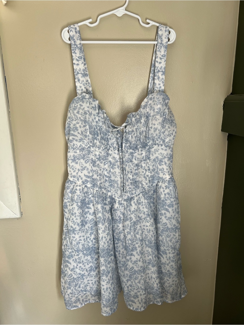 American Eagle Blue Floral Print dress Small Petite